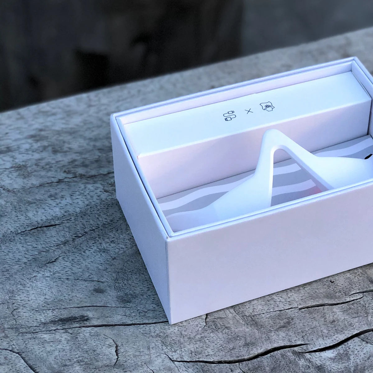 AURORA™ Advanced Under-Eye Renewal Therapy