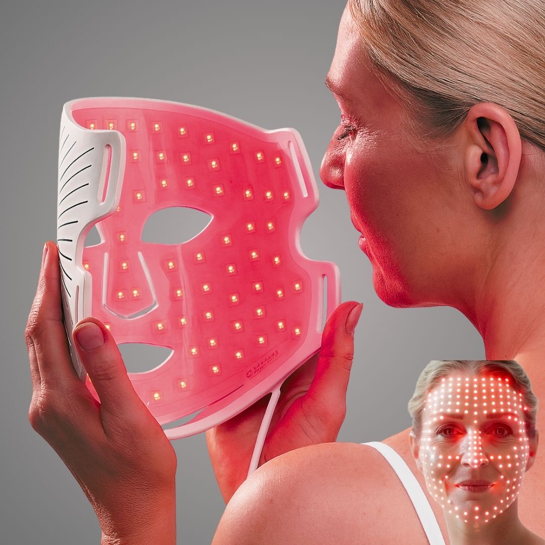 DREAMELOSOPHY Ultra Red Dual-Tech Face Mask
